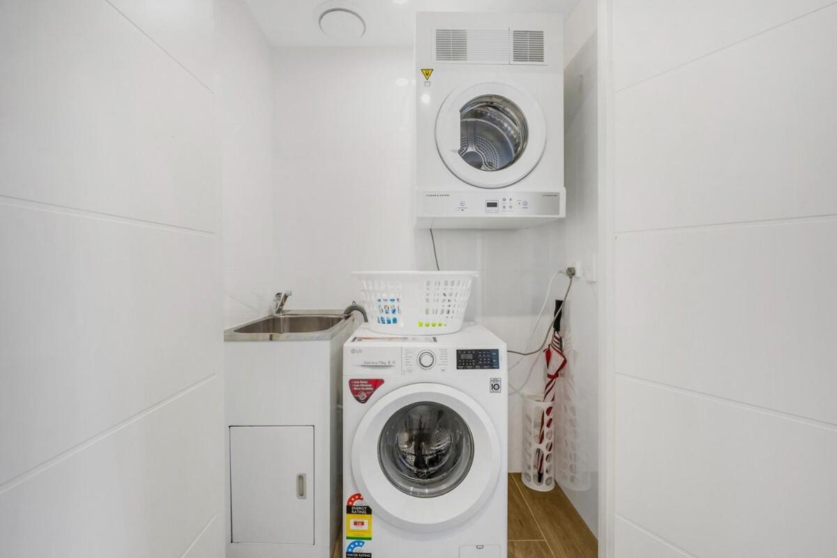 2 Bedroom In Campsie *